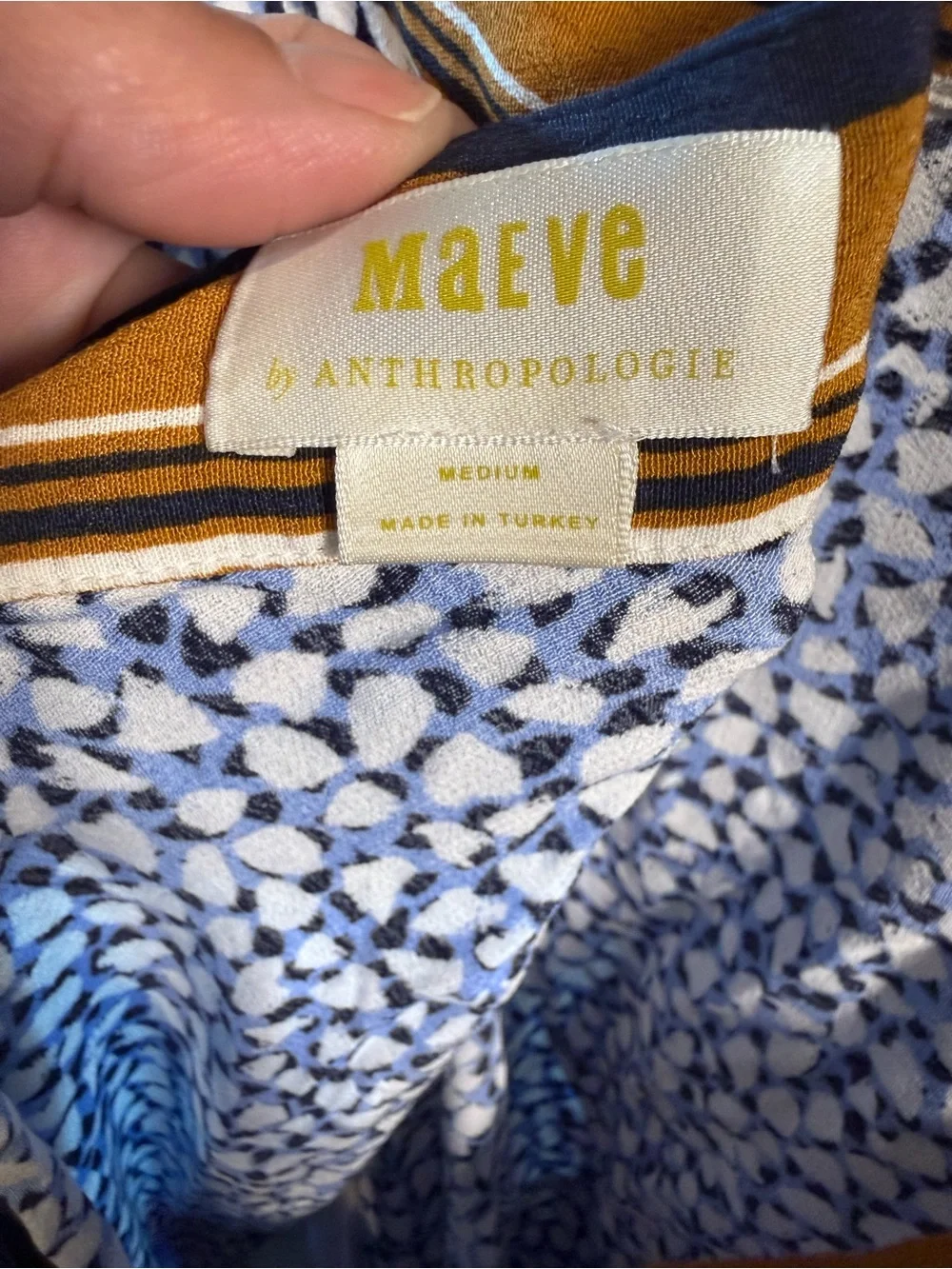 MAEVE / Anthropologie Blue & White Wrap-Back Smocked Waist Top/ M / Ptp-20”